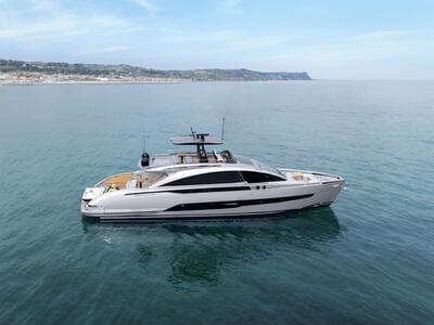  Pershing GTX 80  <b>Exterior Gallery</b>