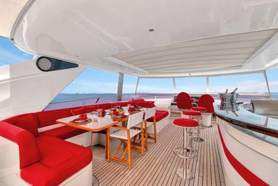  Princess 95M Love N Life  <b>Exterior Gallery</b>