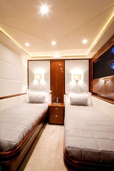  Princess 95M Miss Elizabeth  <b>Interior Gallery</b>