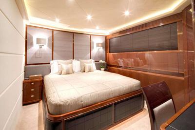  Princess 95M Miss Elizabeth  <b>Interior Gallery</b>