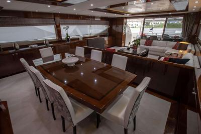  Princess 95M Rosso  <b>Interior Gallery</b>