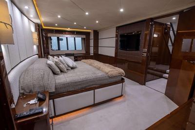  Princess 95M Rosso  <b>Interior Gallery</b>