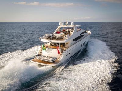  Princess 95M Rosso  <b>Exterior Gallery</b>