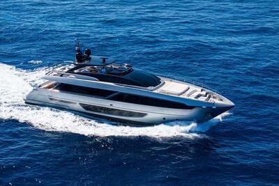  Riva 100 Corsaro No stress  <b>Exterior Gallery</b>