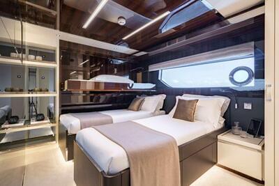  Riva 110 Dolcevita ELYSIUM I  <b>Interior Gallery</b>