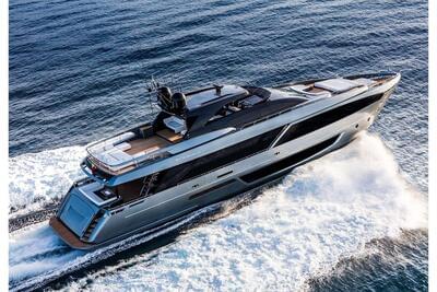  Riva 110 Dolcevita Taku  <b>Exterior Gallery</b>