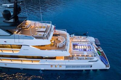  Sanlorenzo 52 Steel RMF  <b>Exterior Gallery</b>