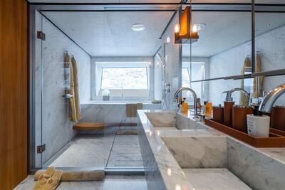  Sanlorenzo 52 Steel RMF  <b>Interior Gallery</b>
