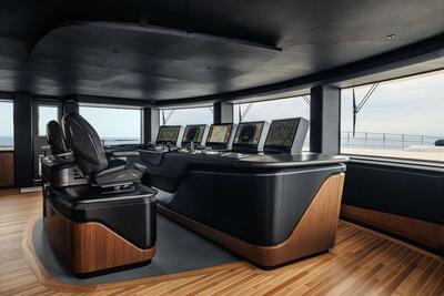  Sanlorenzo 74 Steel Silver fox  <b>Interior Gallery</b>