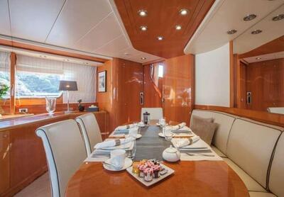  Sanlorenzo SL82 Solal  <b>Interior Gallery</b>