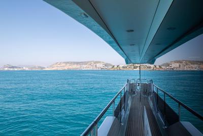  Sunseeker 116 Yacht Survivor 2  <b>Gallery</b>