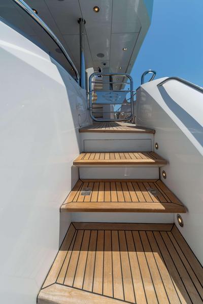  Sunseeker 116 Yacht Survivor 2  <b>Gallery</b>