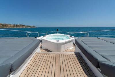  Sunseeker 116 Yacht Survivor 2  <b>Gallery</b>