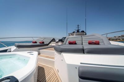  Sunseeker 116 Yacht Survivor 2  <b>Gallery</b>