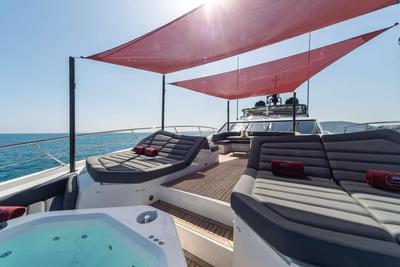  Sunseeker 116 Yacht Survivor 2  <b>Gallery</b>