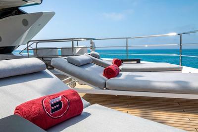  Sunseeker 116 Yacht Survivor 2  <b>Gallery</b>