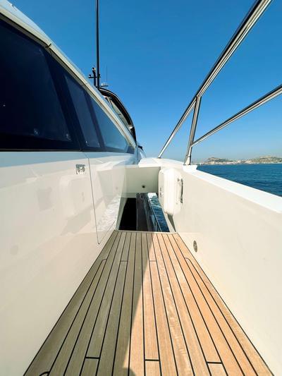  Sunseeker 116 Yacht Survivor 2  <b>Gallery</b>