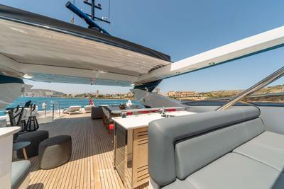  Sunseeker 116 Yacht Survivor 2  <b>Gallery</b>