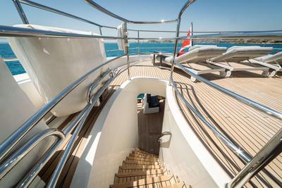  Sunseeker 116 Yacht Survivor 2  <b>Gallery</b>
