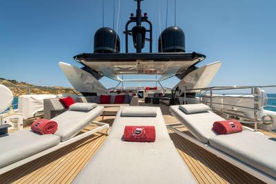  Sunseeker 116 Yacht Survivor 2  <b>Gallery</b>