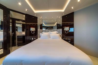  Sunseeker 116 Yacht Survivor 2  <b>Gallery</b>
