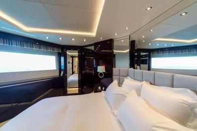  Sunseeker 116 Yacht Survivor 2  <b>Gallery</b>
