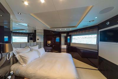  Sunseeker 116 Yacht Survivor 2  <b>Gallery</b>