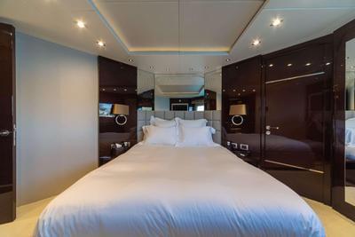  Sunseeker 116 Yacht Survivor 2  <b>Gallery</b>