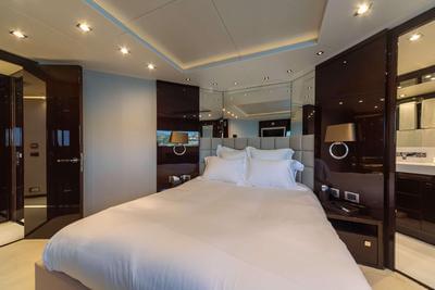  Sunseeker 116 Yacht Survivor 2  <b>Gallery</b>