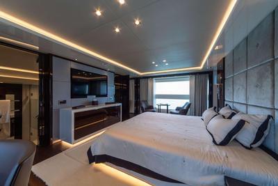  Sunseeker 116 Yacht Survivor 2  <b>Gallery</b>