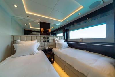  Sunseeker 116 Yacht Survivor 2  <b>Gallery</b>
