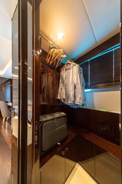  Sunseeker 116 Yacht Survivor 2  <b>Gallery</b>
