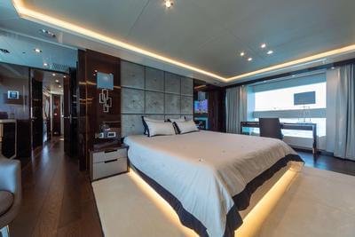  Sunseeker 116 Yacht Survivor 2  <b>Gallery</b>
