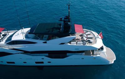  Sunseeker 116 Yacht Survivor 2  <b>Gallery</b>