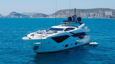  Sunseeker 116 Yacht Survivor 2  <b>Gallery</b>