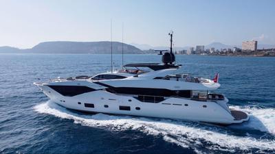  Sunseeker 116 Yacht Survivor 2  <b>Gallery</b>