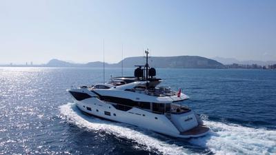  Sunseeker 116 Yacht Survivor 2  <b>Gallery</b>
