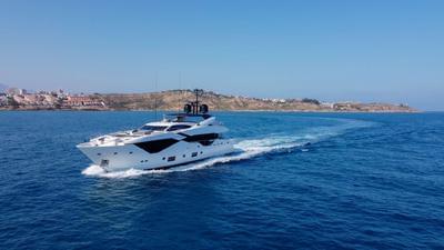  Sunseeker 116 Yacht Survivor 2  <b>Gallery</b>