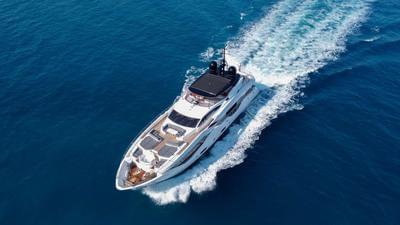  Sunseeker 116 Yacht Survivor 2  <b>Gallery</b>