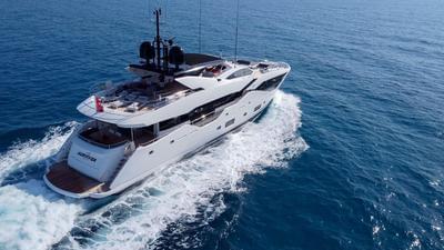  Sunseeker 116 Yacht Survivor 2  <b>Gallery</b>