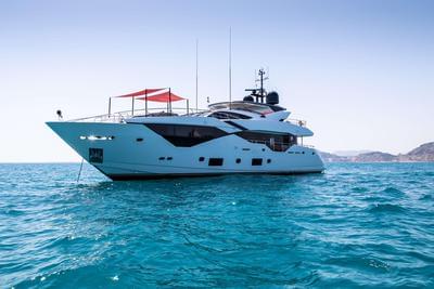  Sunseeker 116 Yacht Survivor 2  <b>Gallery</b>