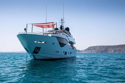  Sunseeker 116 Yacht Survivor 2  <b>Gallery</b>