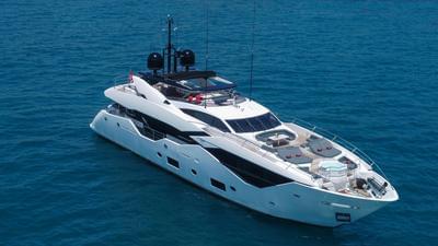  Sunseeker 116 Yacht Survivor 2  <b>Gallery</b>