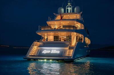  Sunseeker 131 Yacht Aqua Libra  <b>Exterior Gallery</b>