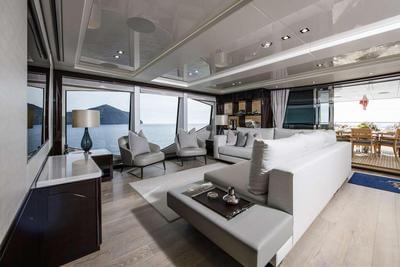  Sunseeker 131 Yacht Berco Voyager  <b>Interior Gallery</b>