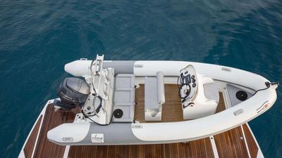 <b>Галерея</b>  Sunseeker 28M Play The Game 