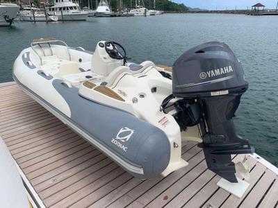 <b>Галерея</b>  Sunseeker 30M Solaris 