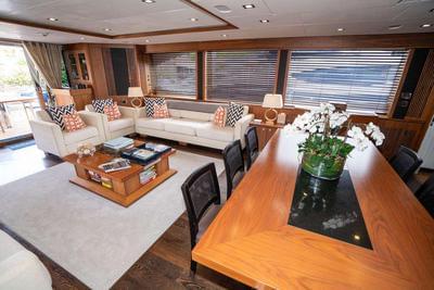  Sunseeker 30M Solaris  <b>Interior Gallery</b>