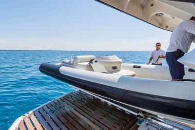  Sunseeker 40M Deseo  <b>Exterior Gallery</b>