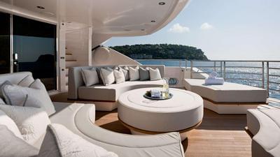  Sunseeker 40M Thumper  <b>Exterior Gallery</b>